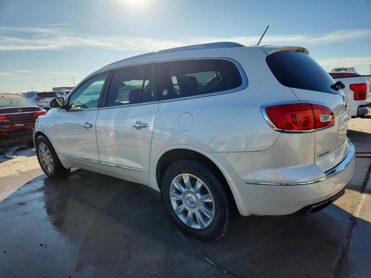 2014 BUICK ENCLAVE photo 3