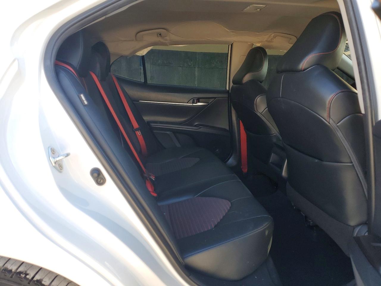 2021 TOYOTA CAMRY TRD photo 10