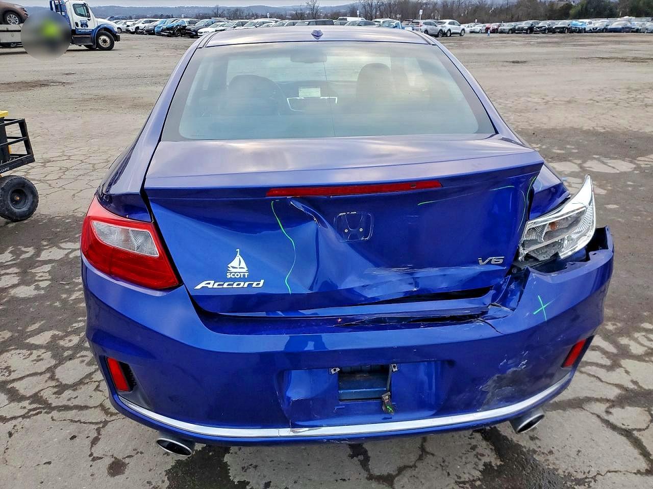 2015 HONDA ACCORD photo 6