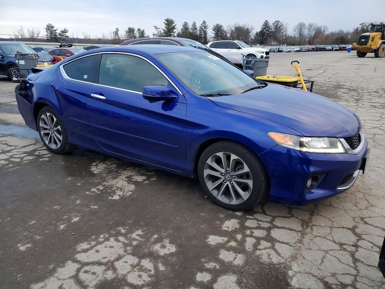 2015 HONDA ACCORD photo 4