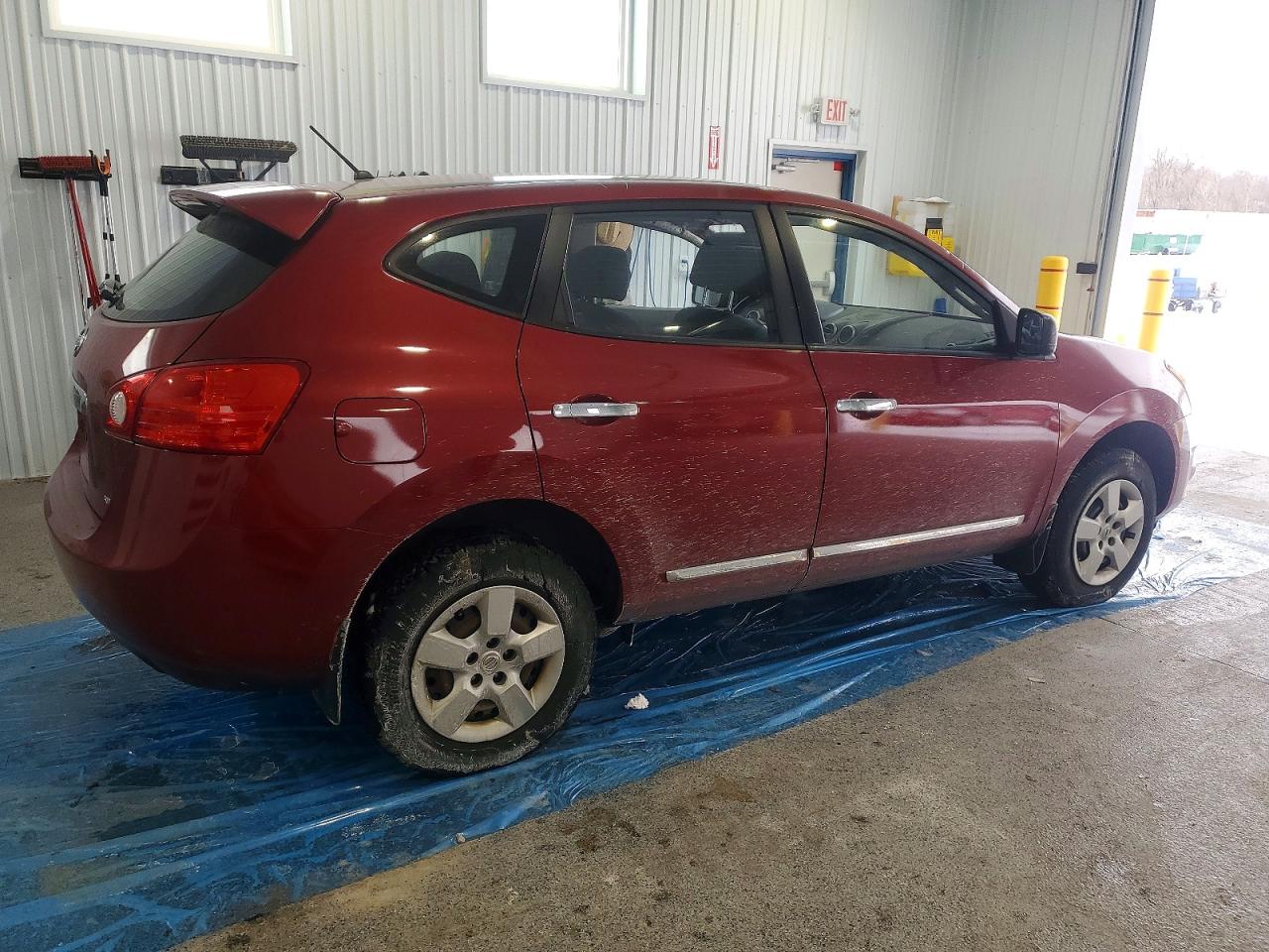 2013 NISSAN ROGUE S photo 3