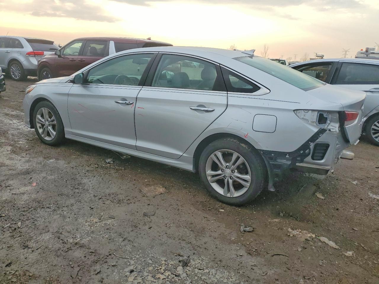 2018 HYUNDAI SONATA SPORT photo 2