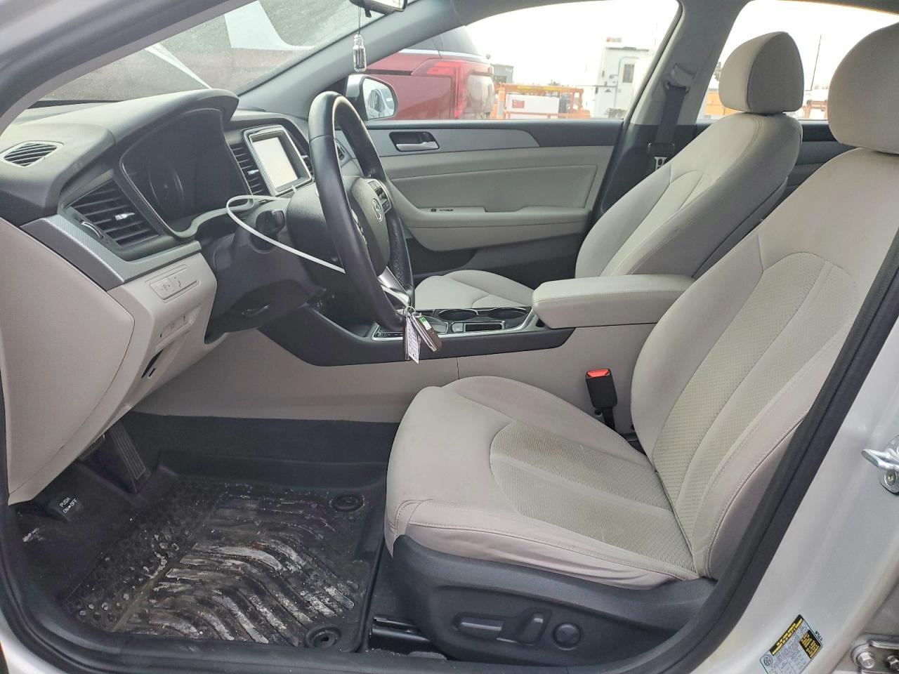 2018 HYUNDAI SONATA SPORT photo 7