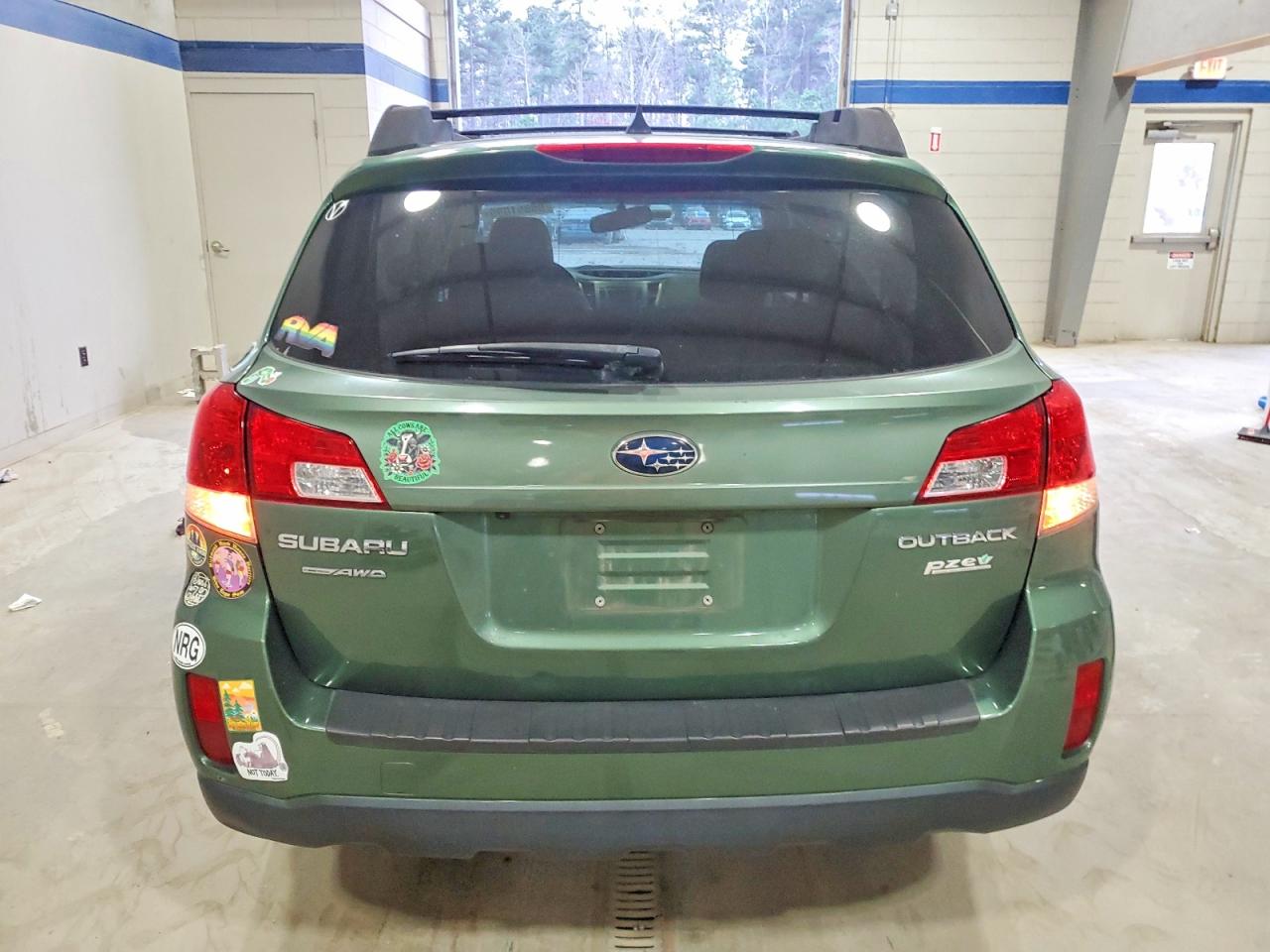 2014 SUBARU OUTBACK 2.5I PREMIUM photo 6