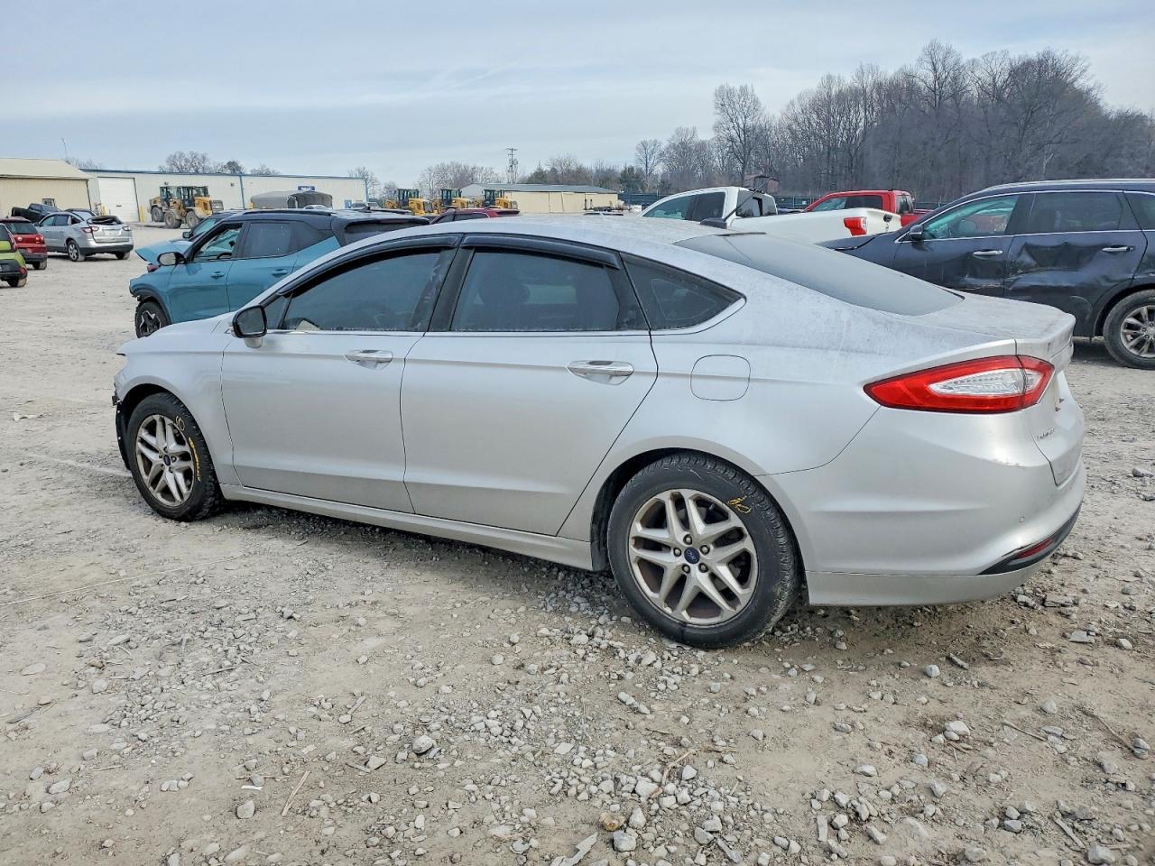 2016 FORD FUSION SE photo 2