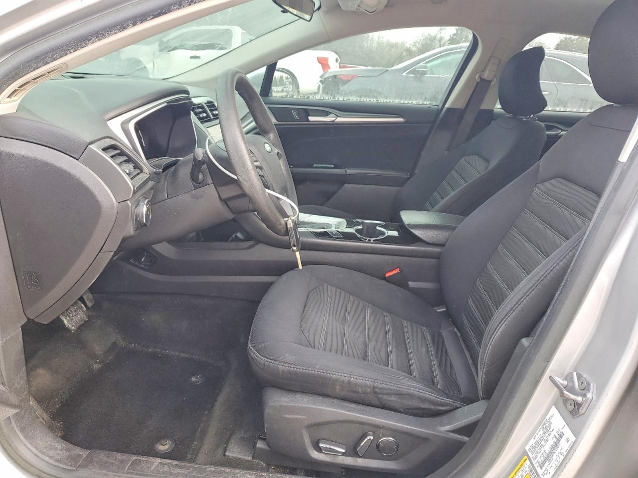 2016 FORD FUSION SE photo 7