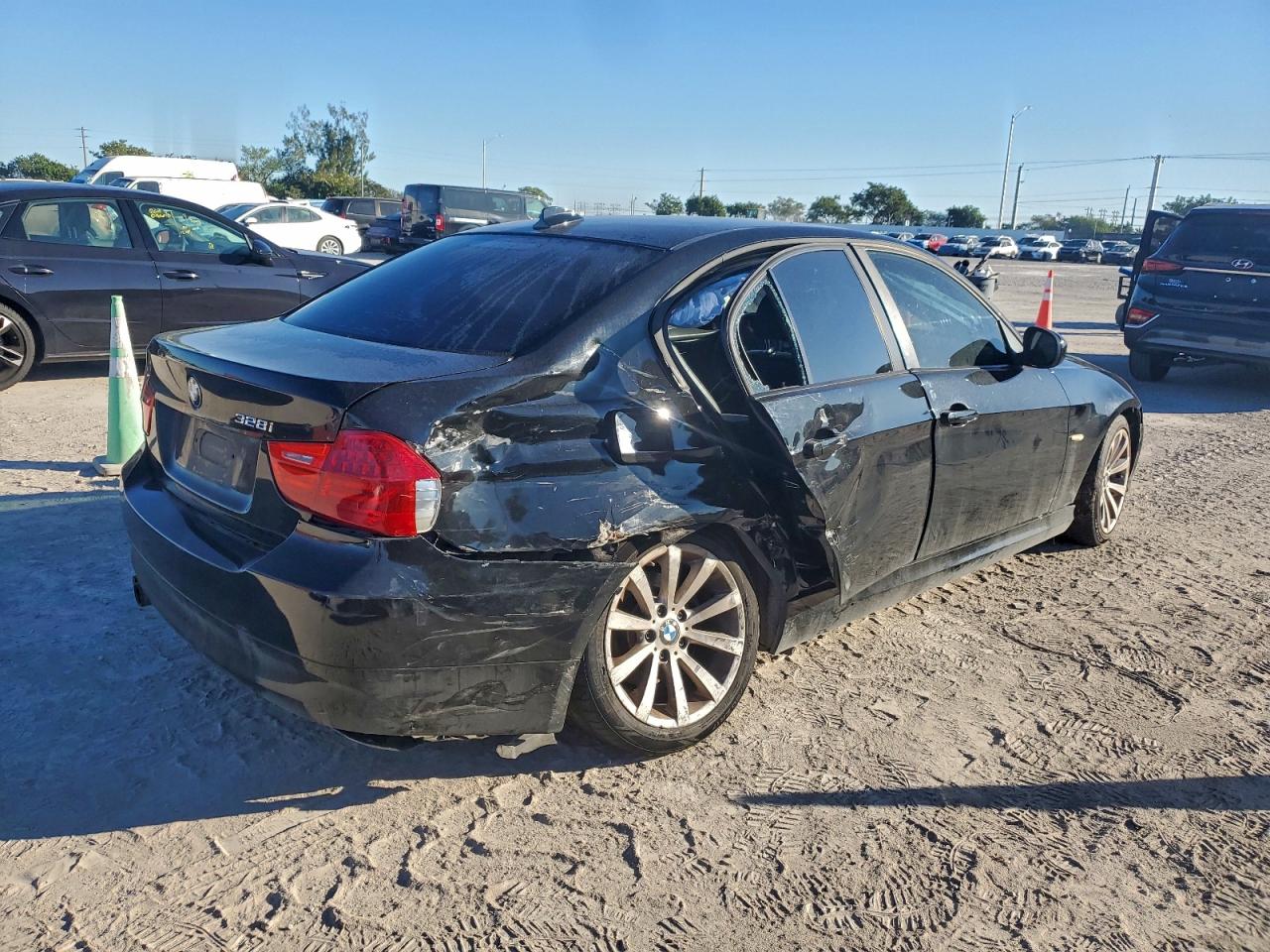 2011 BMW 328 I SULEV photo 3