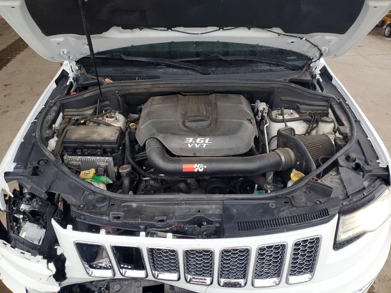 2014 JEEP GRAND CHEROKEE SUMMIT photo 12