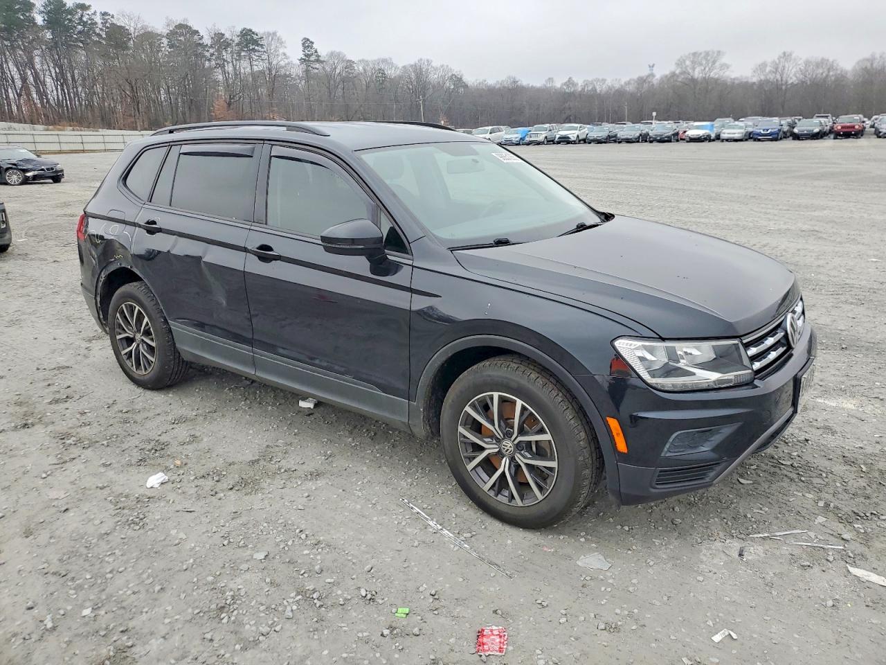 2021 VOLKSWAGEN TIGUAN S photo 10
