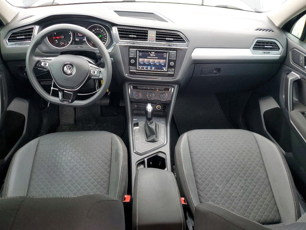 2021 VOLKSWAGEN TIGUAN S photo 22