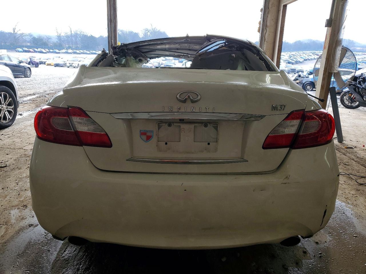 2012 INFINITI M37 photo 6