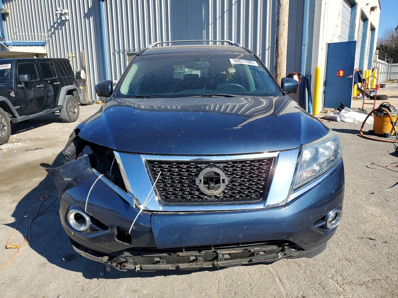 2013 NISSAN PATHFINDER S photo 9