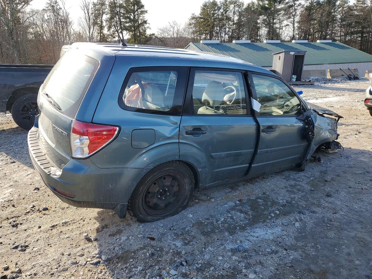 2009 SUBARU FORESTER 2.5X photo 3