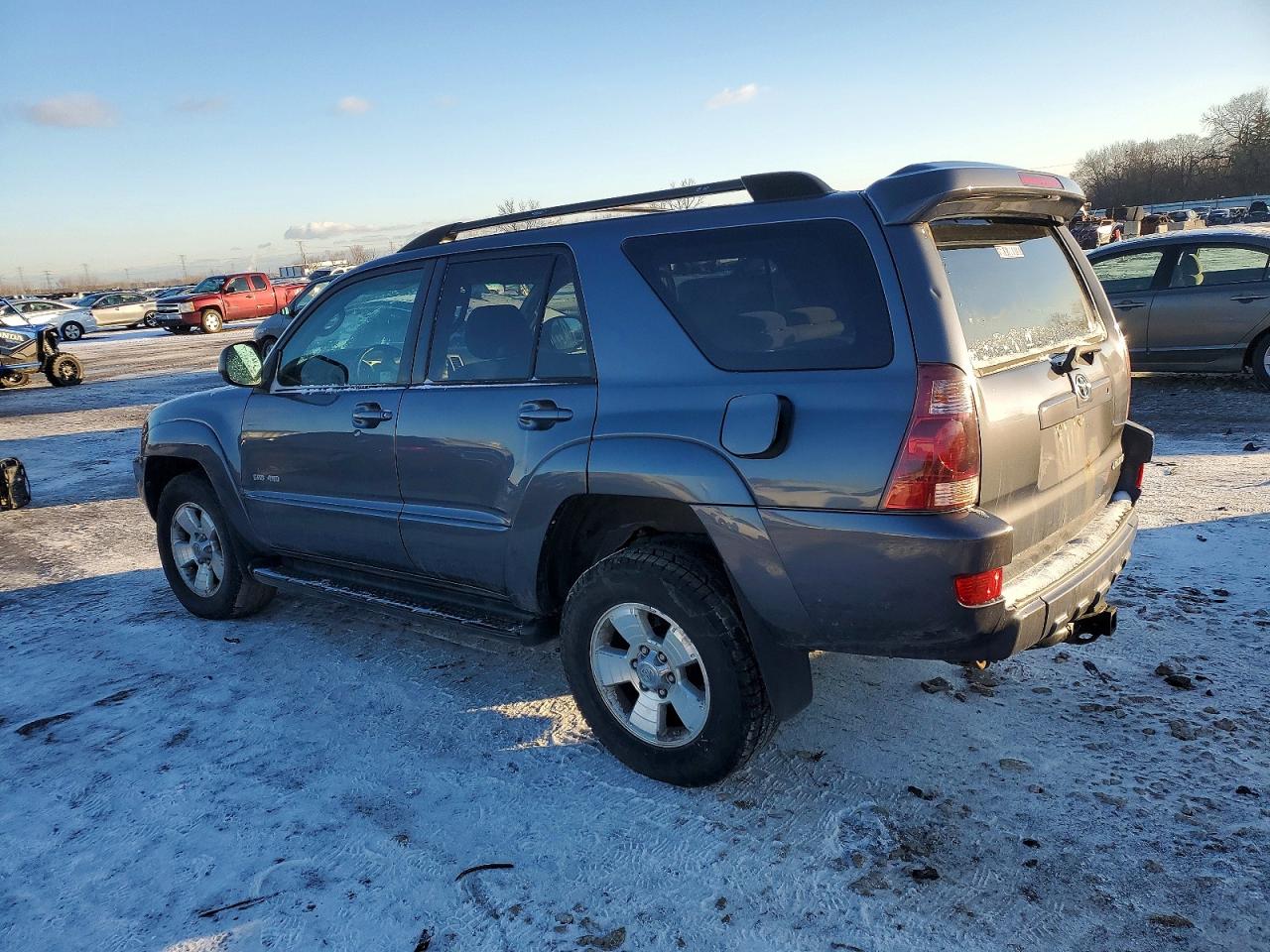 2005 TOYOTA 4RUNNER SR5 photo 2