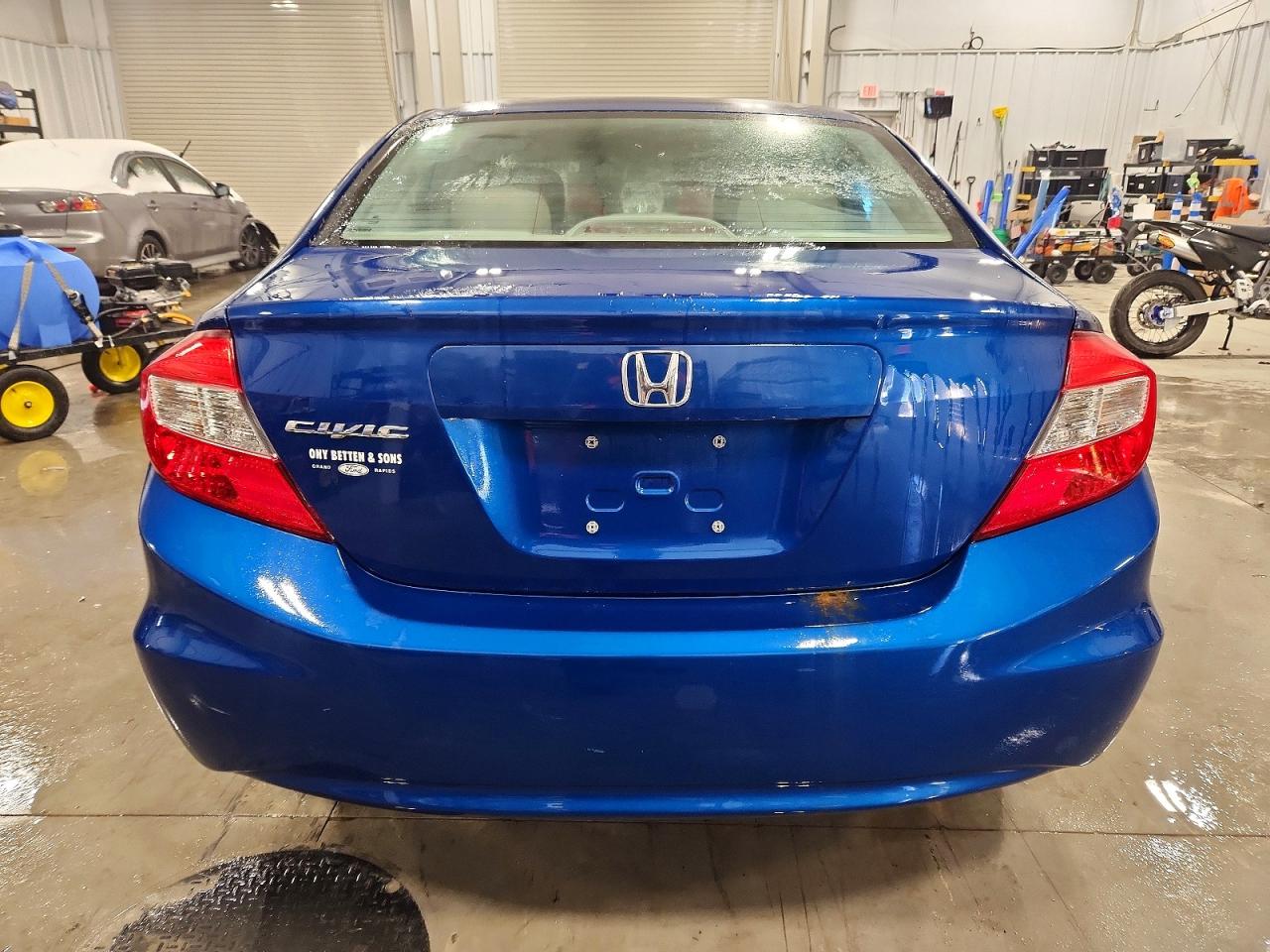 2012 HONDA CIVIC LX photo 11