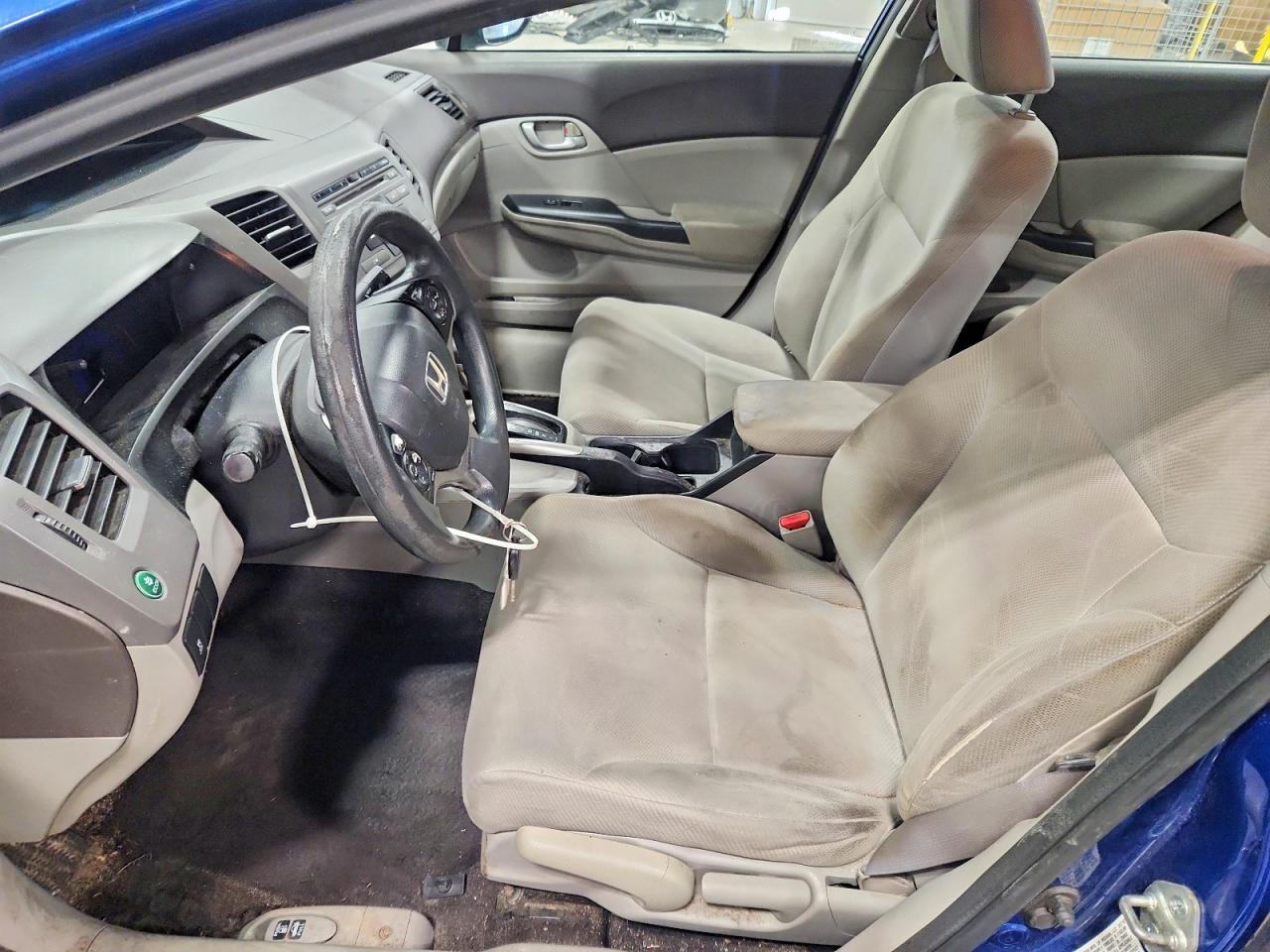 2012 HONDA CIVIC LX photo 13