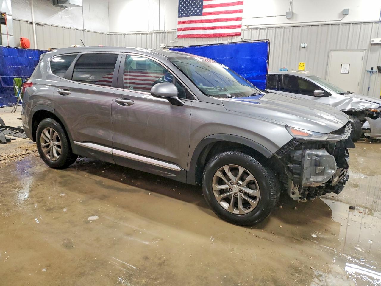 2019 HYUNDAI SANTA FE SE photo 4
