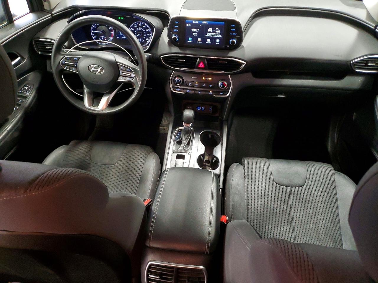 2019 HYUNDAI SANTA FE SE photo 8