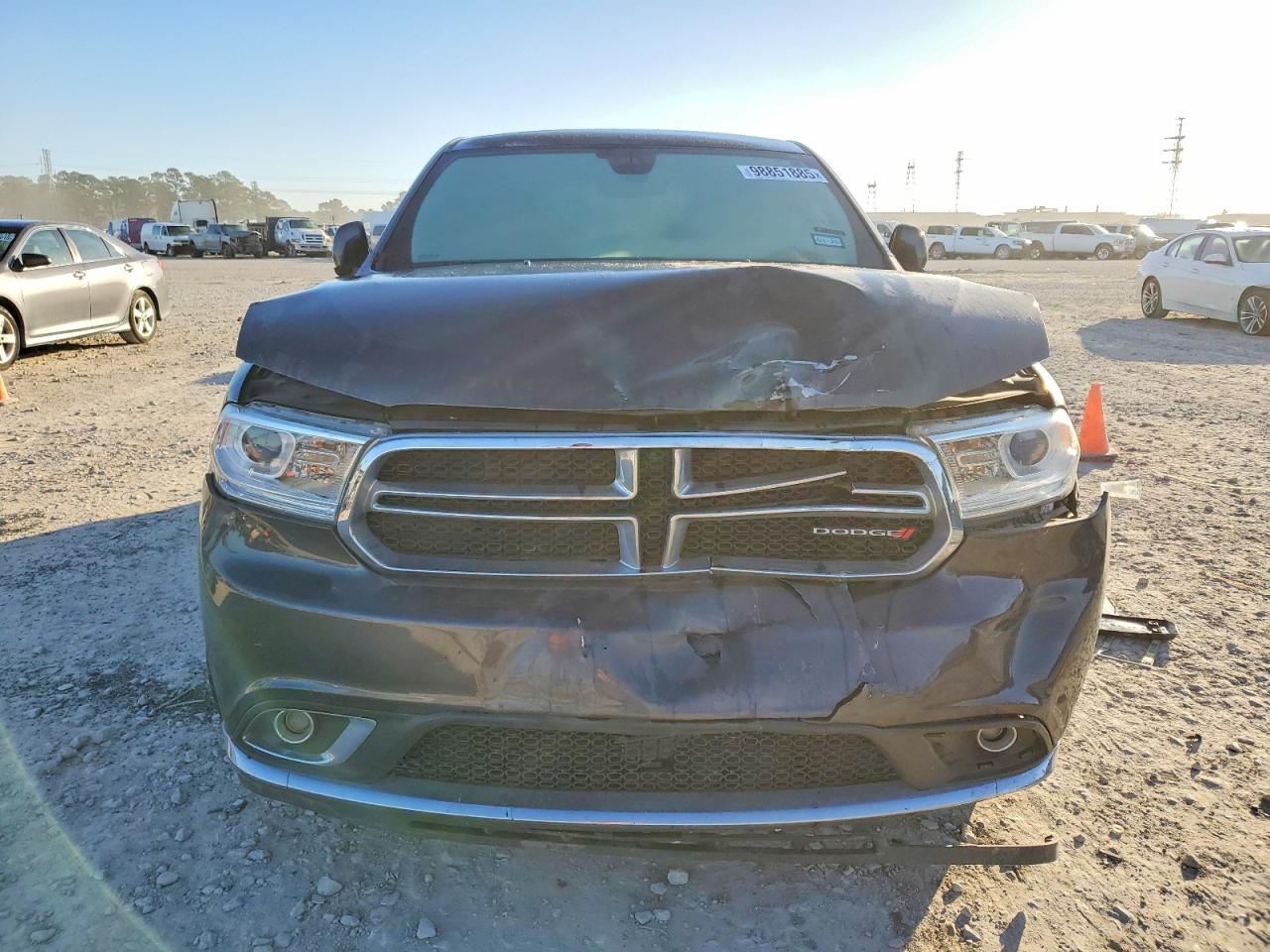 2019 DODGE DURANGO SXT photo 5