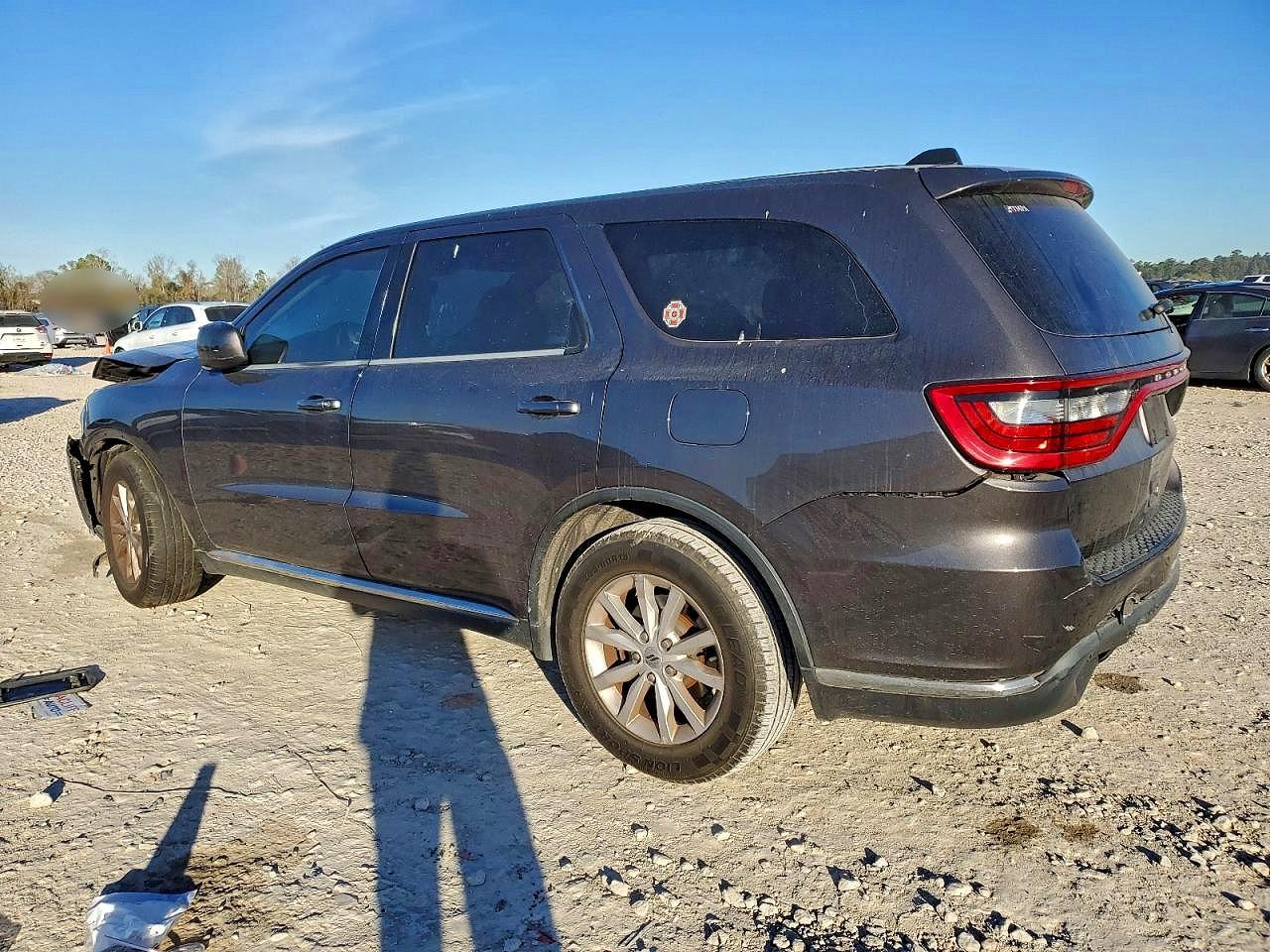 2019 DODGE DURANGO SXT photo 2