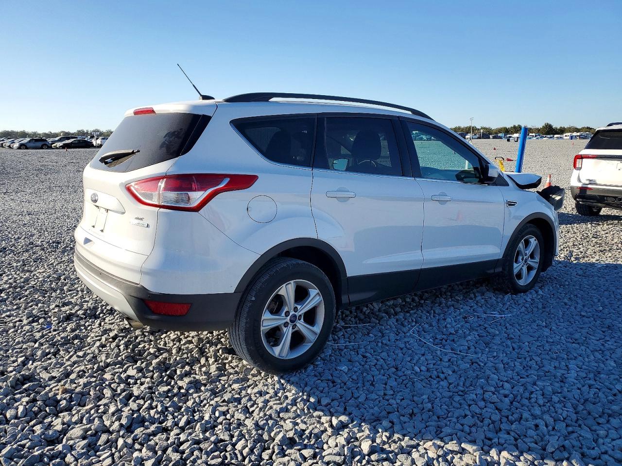 2014 FORD ESCAPE SE photo 3