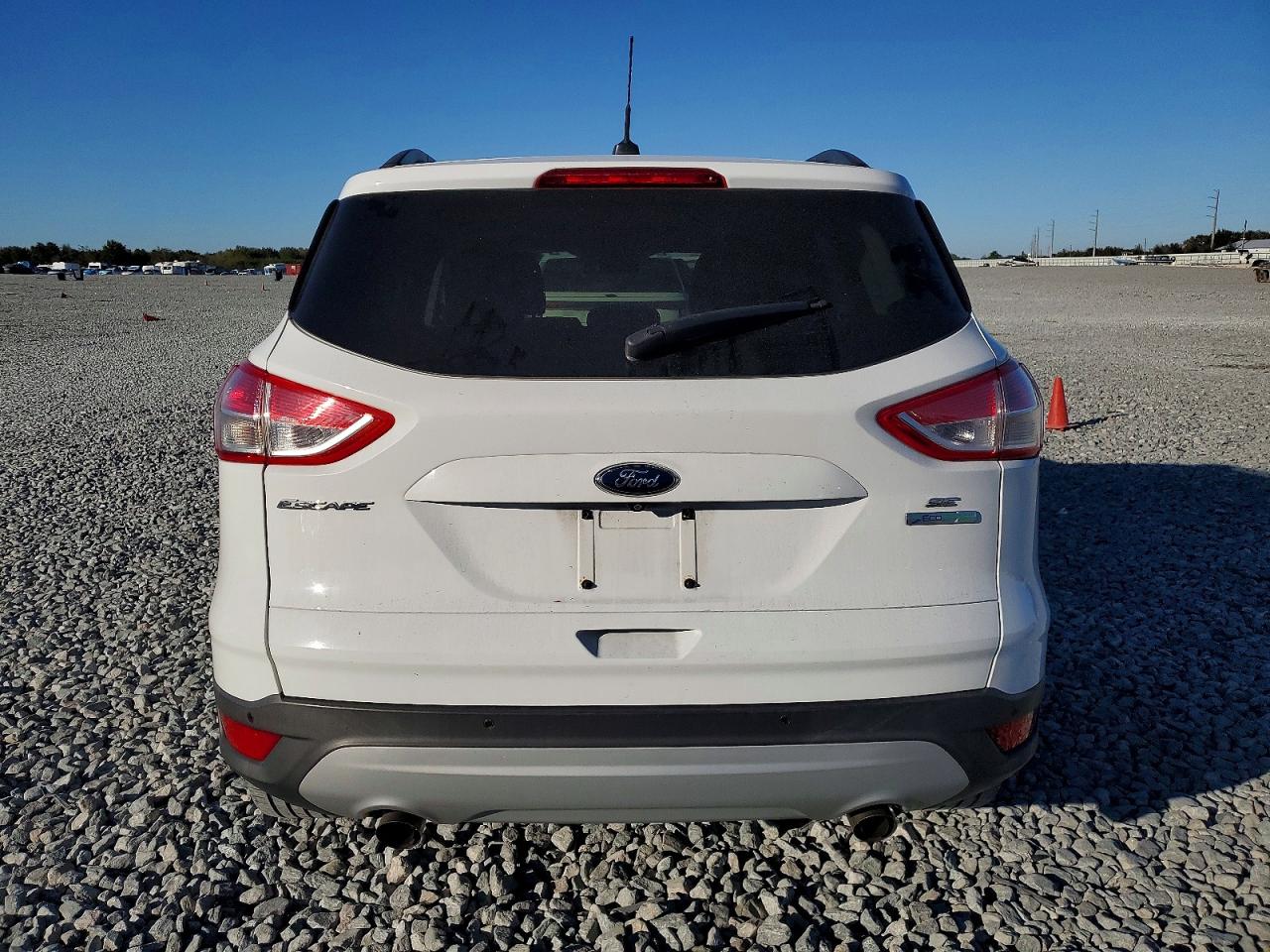 2014 FORD ESCAPE SE photo 6