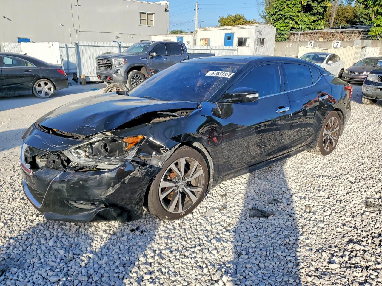 2017 NISSAN MAXIMA