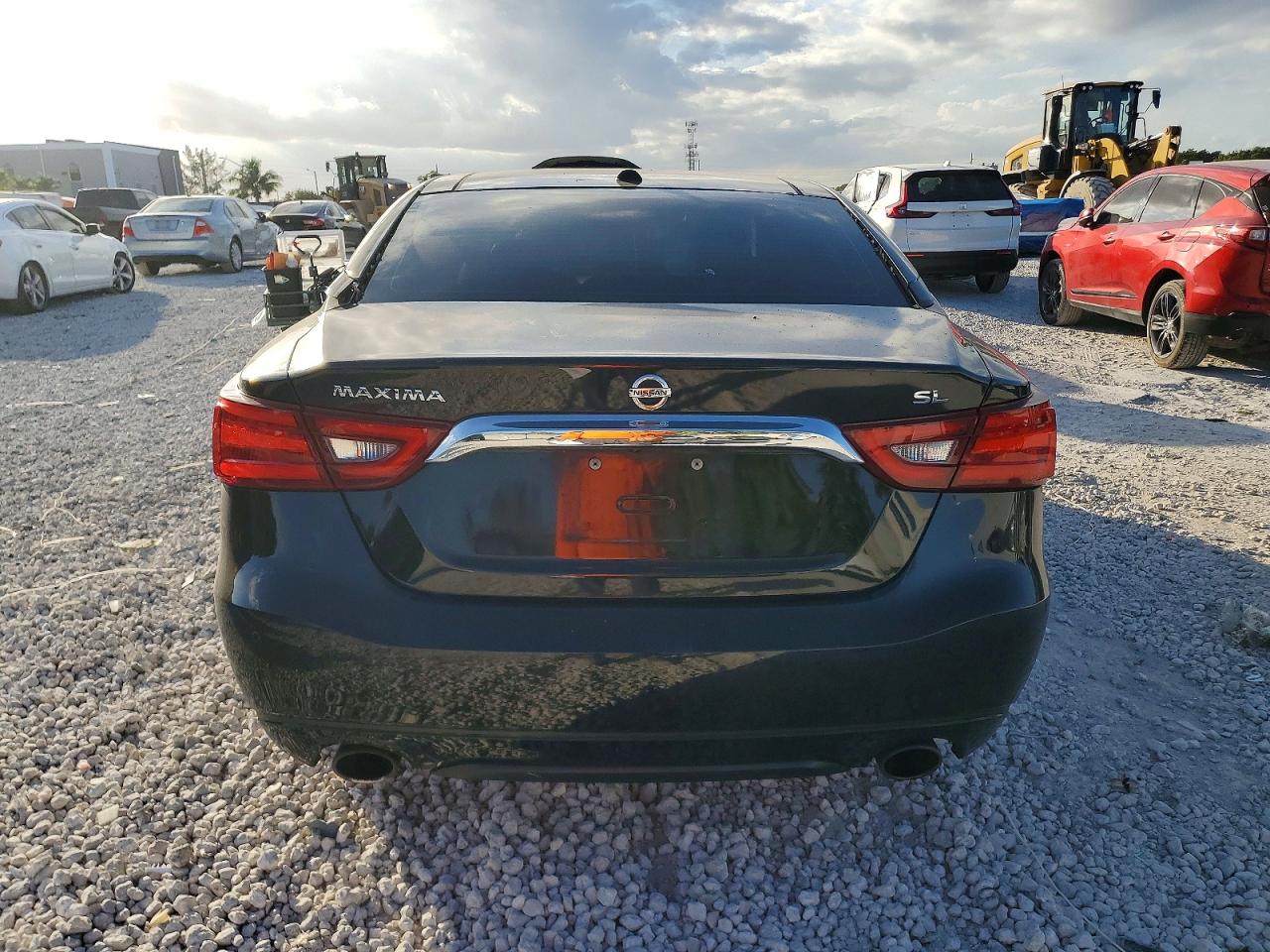 2017 NISSAN MAXIMA 3.5S photo 6
