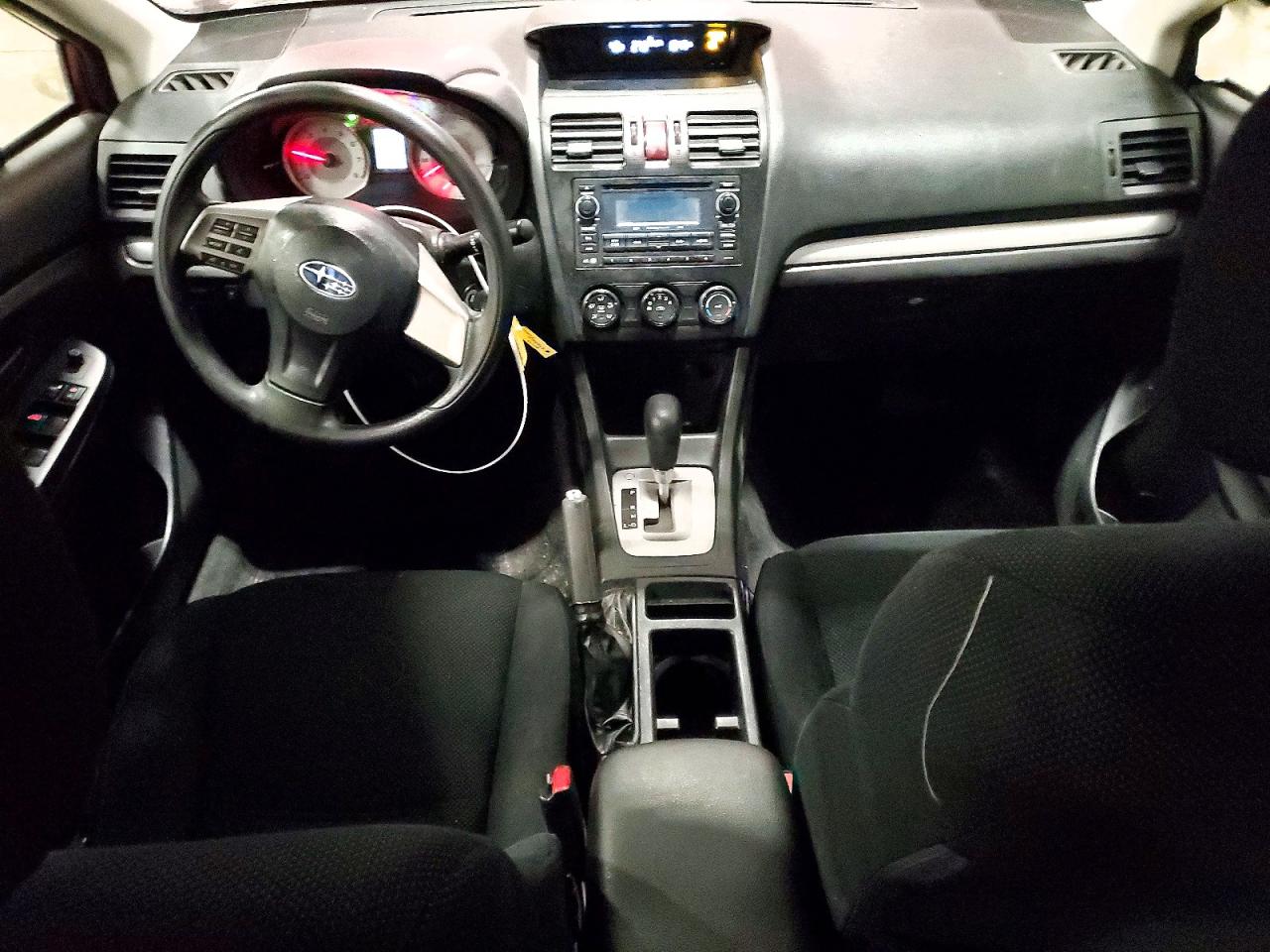 2014 SUBARU IMPREZA photo 8