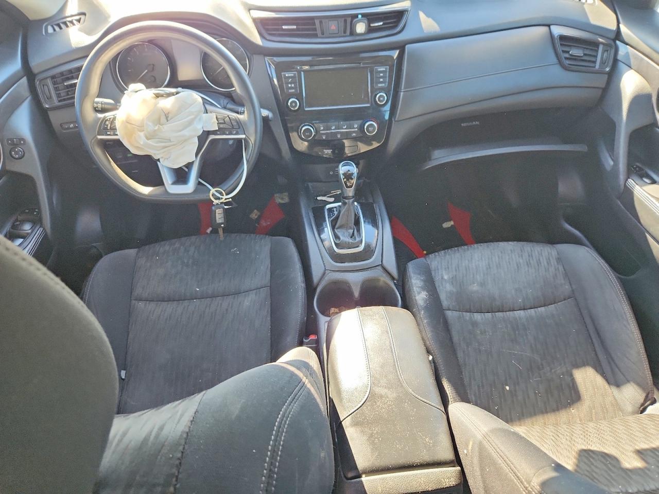 2019 NISSAN ROGUE S photo 15