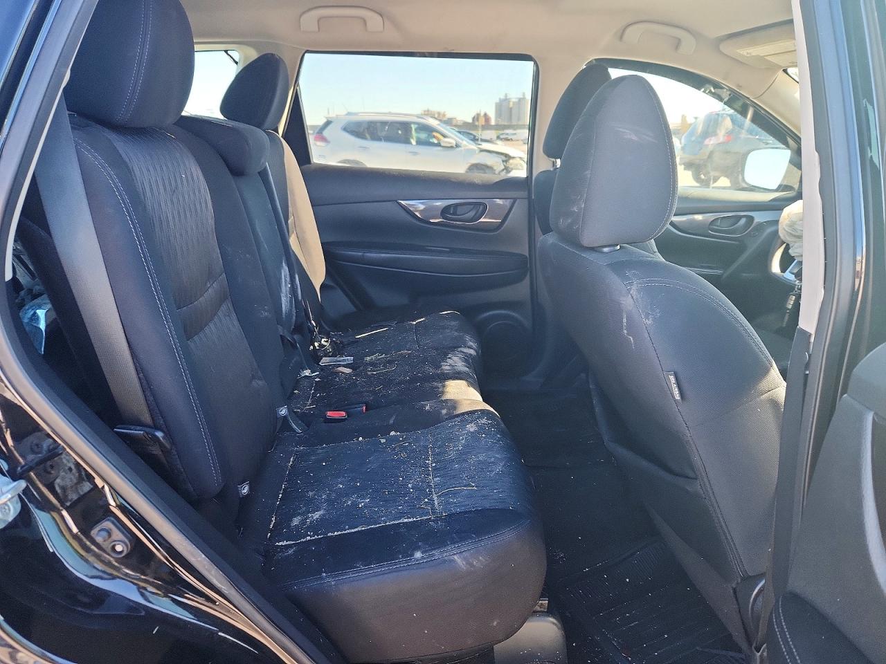 2019 NISSAN ROGUE S photo 21