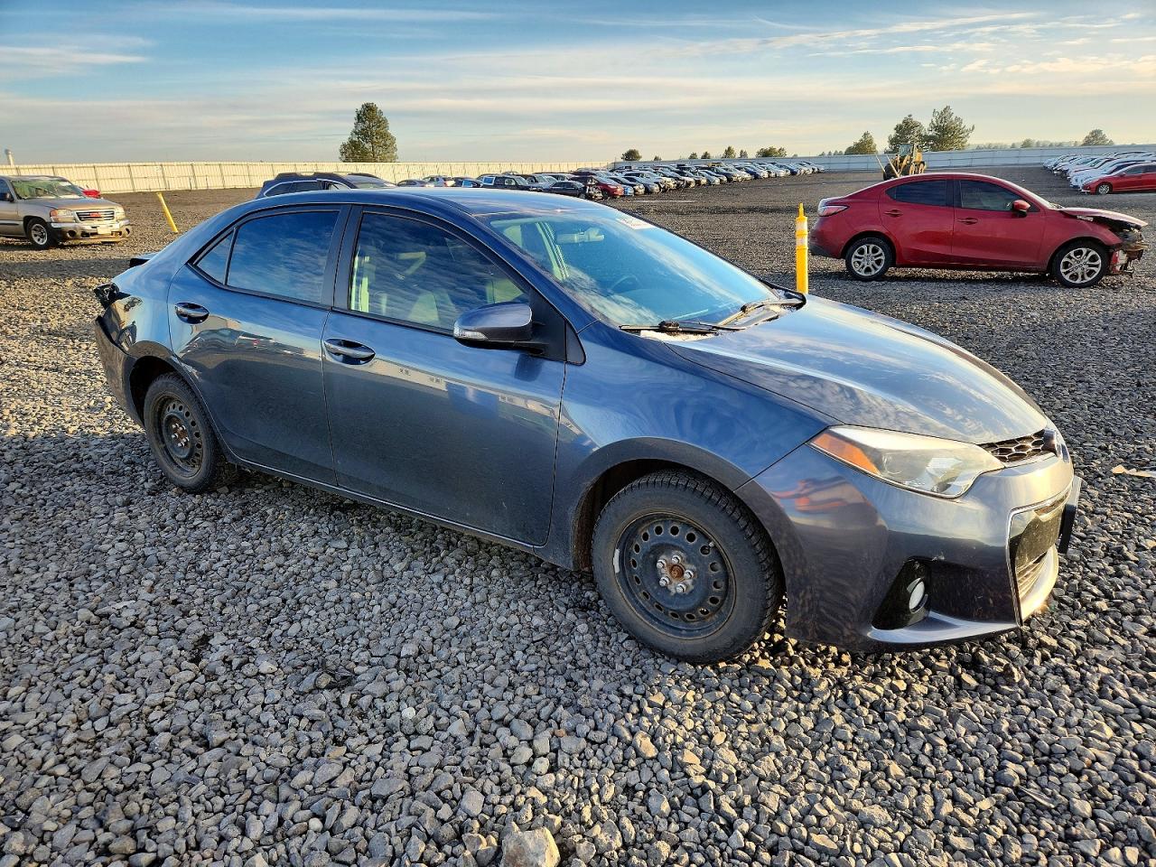 2015 TOYOTA COROLLA L photo 10