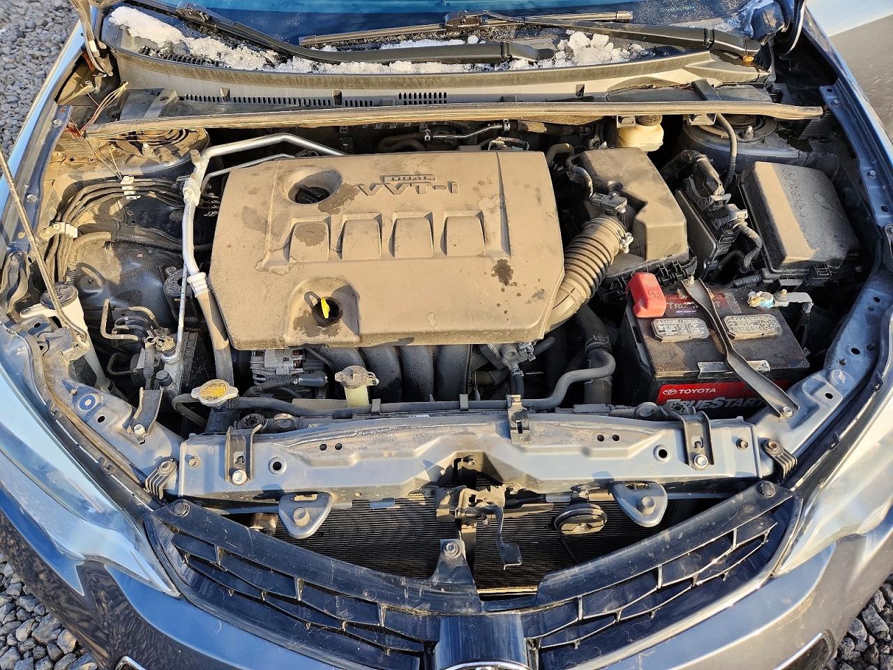 2015 TOYOTA COROLLA L photo 31