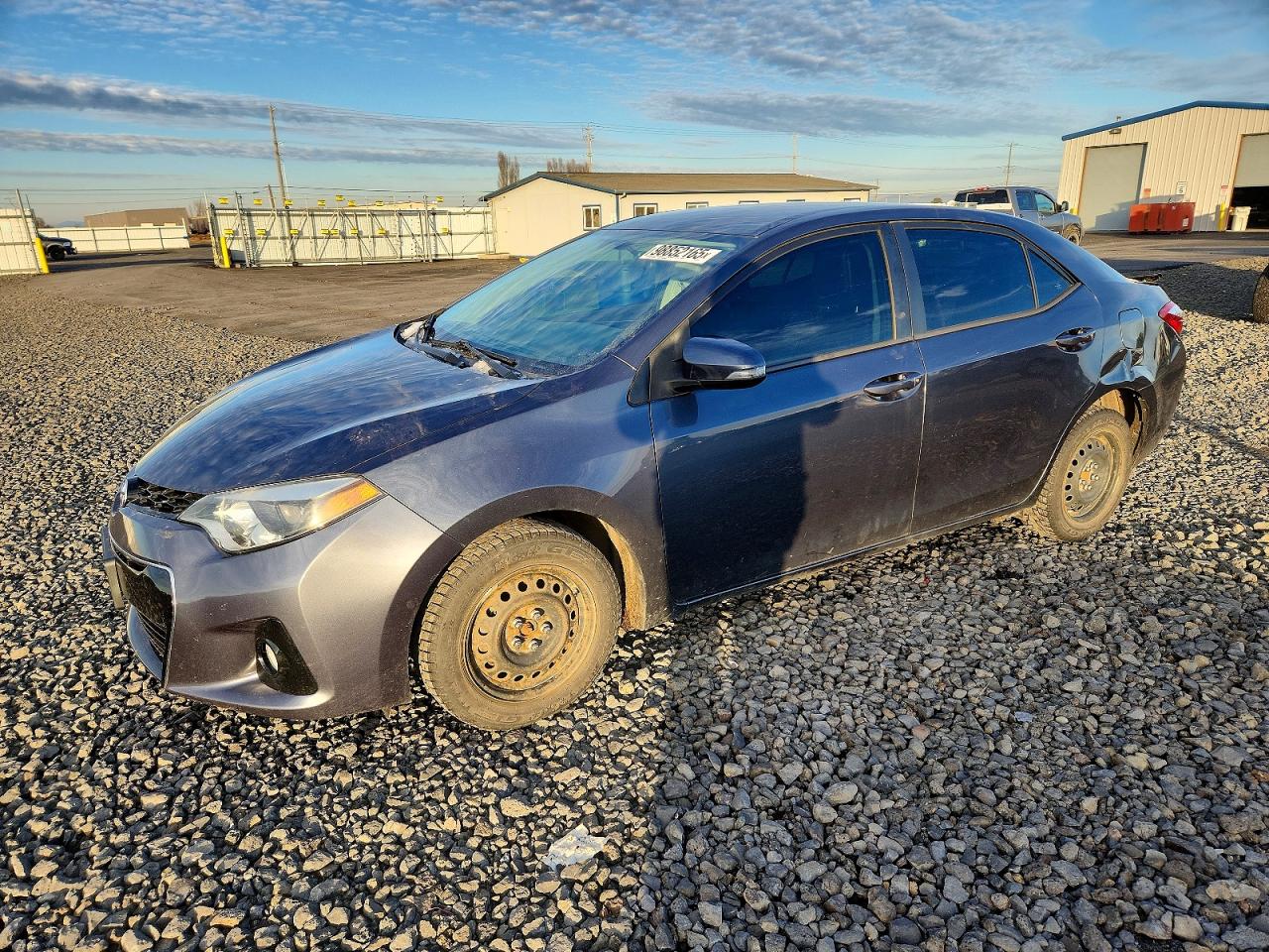 2015 TOYOTA COROLLA