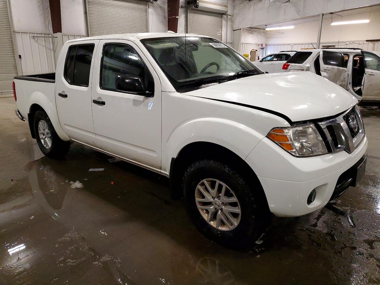 2018 NISSAN FRONTIER S photo 4