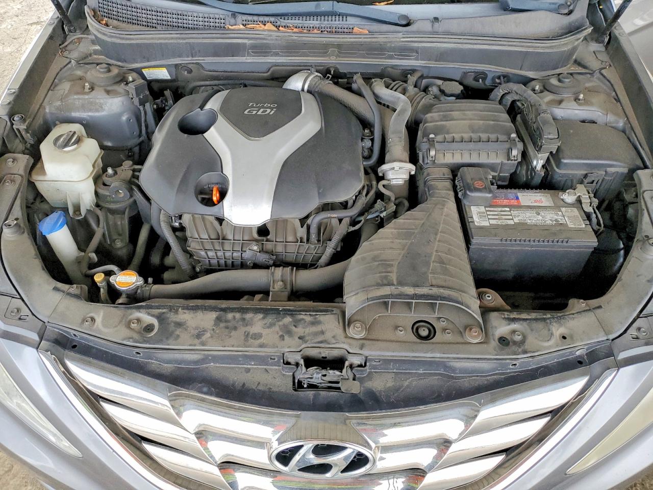 2011 HYUNDAI SONATA SE photo 11