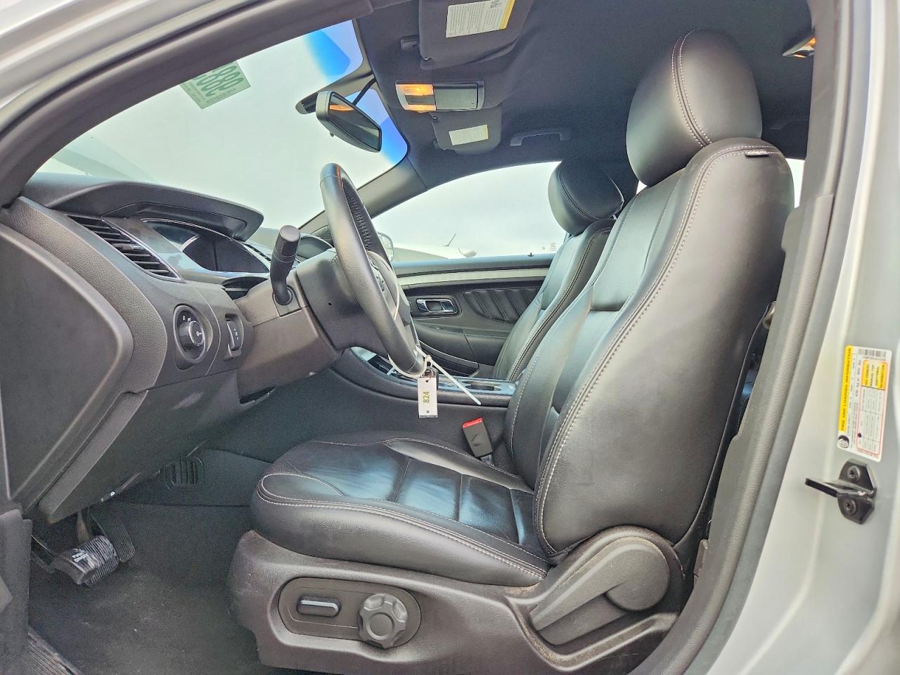 2018 FORD TAURUS SEL photo 7