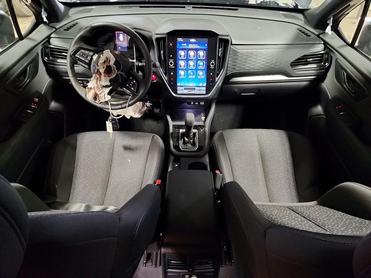 2025 SUBARU FORESTER PREMIUM photo 8
