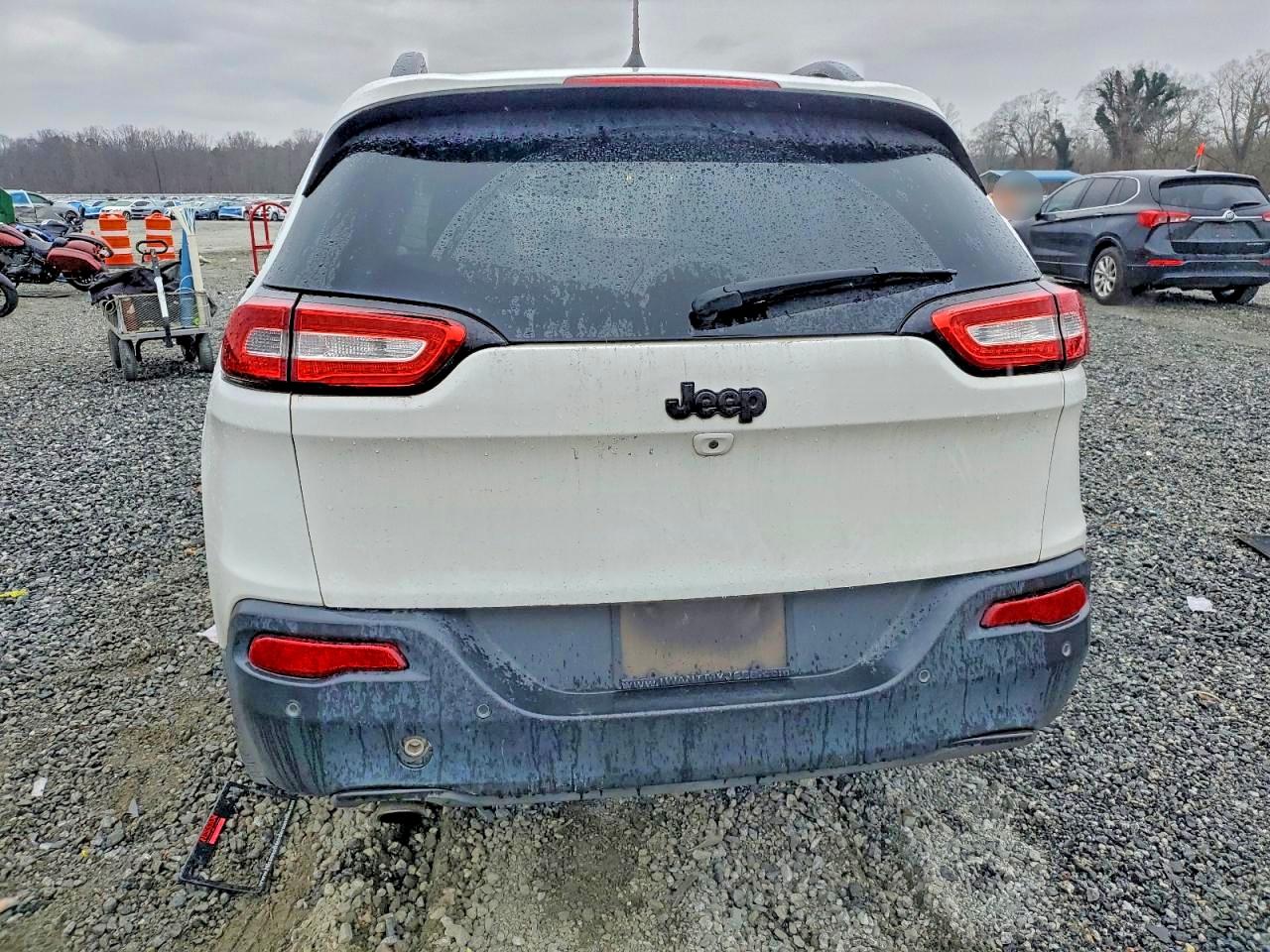 2016 JEEP CHEROKEE LATITUDE photo 6