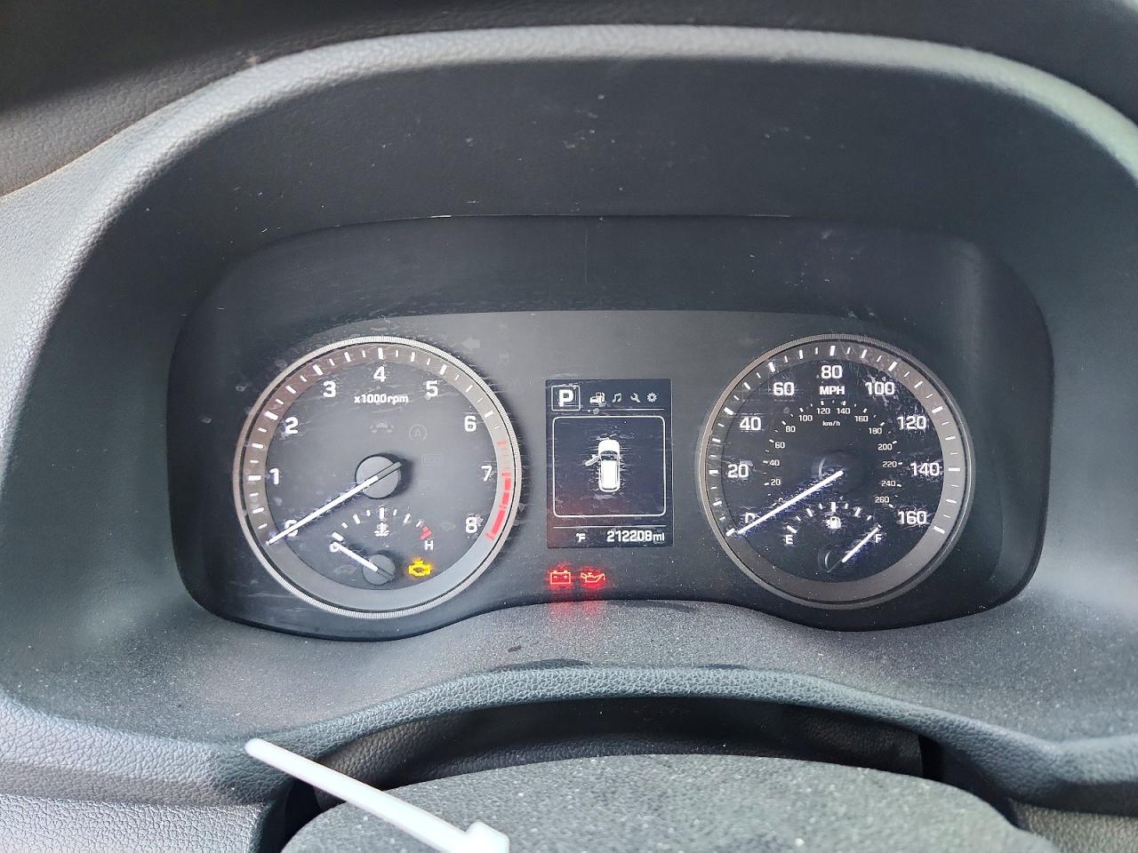 2018 HYUNDAI TUCSON SE photo 9