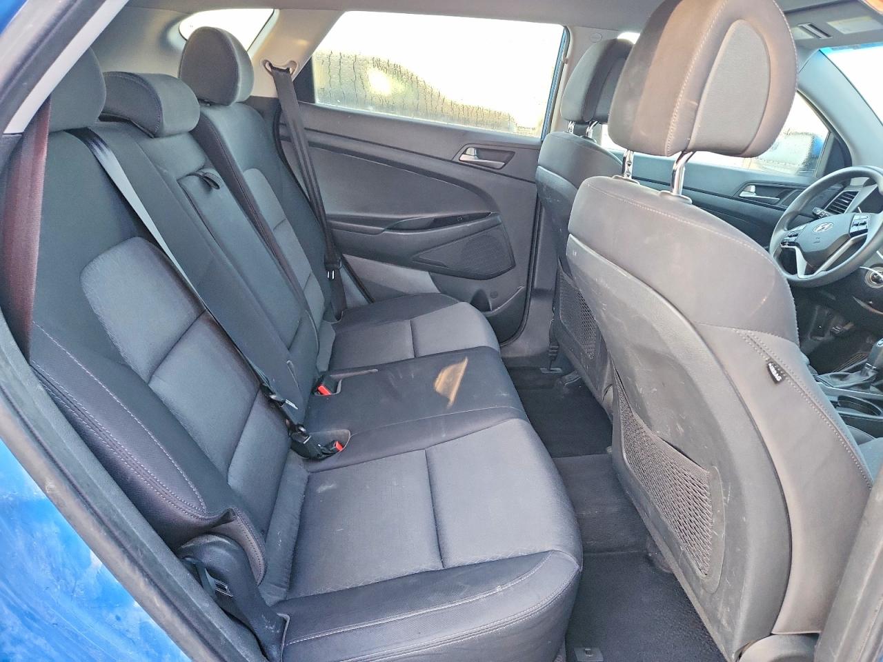 2018 HYUNDAI TUCSON SE photo 11