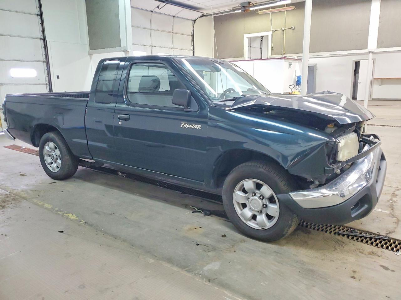 1999 NISSAN FRONTIER KING CAB XE photo 10