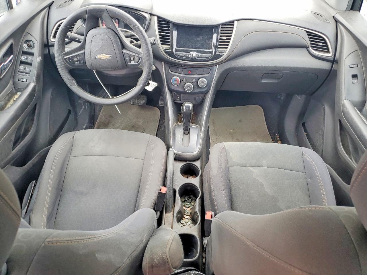 2020 CHEVROLET TRAX LS photo 8