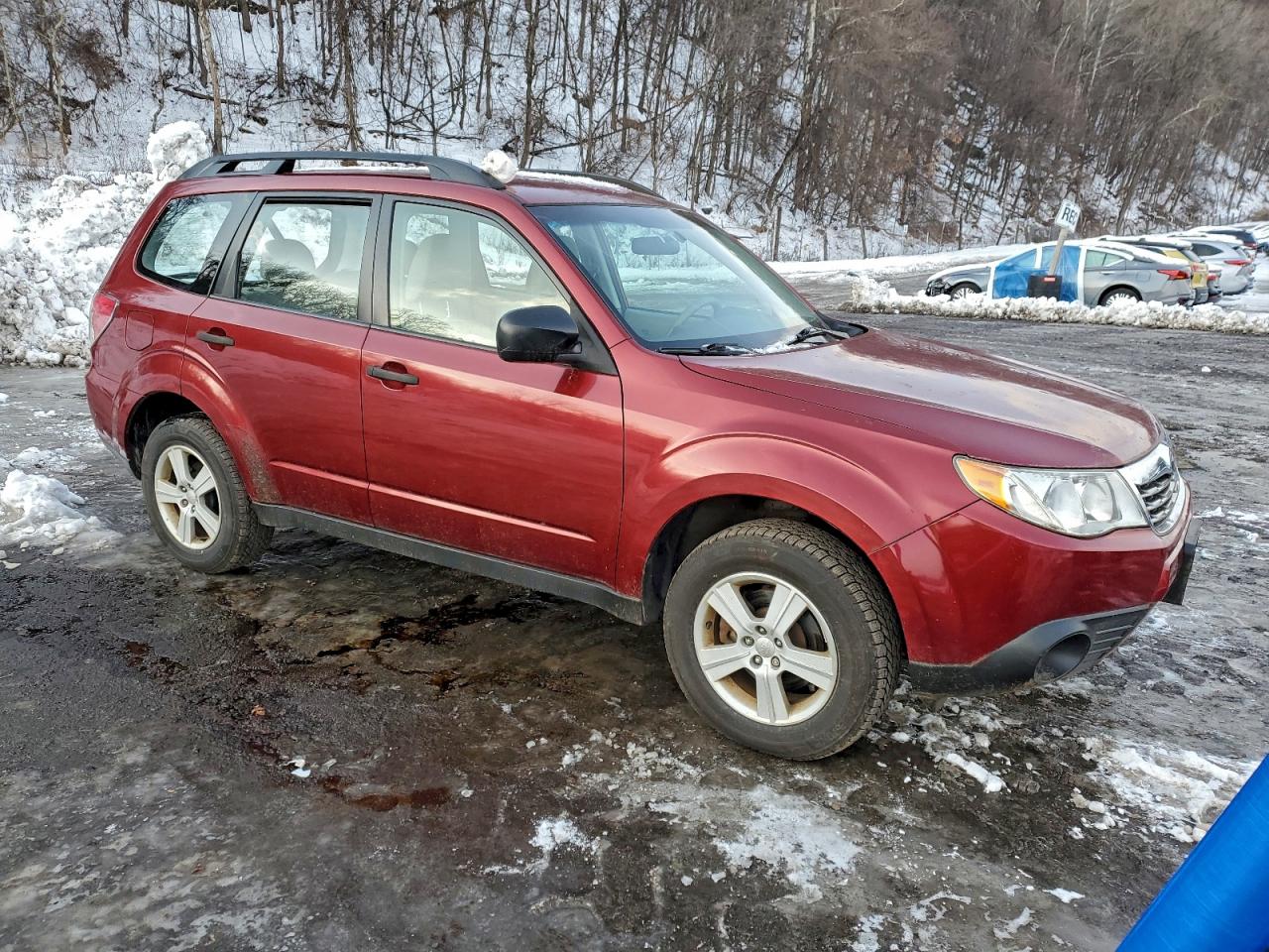 2010 SUBARU FORESTER photo 7