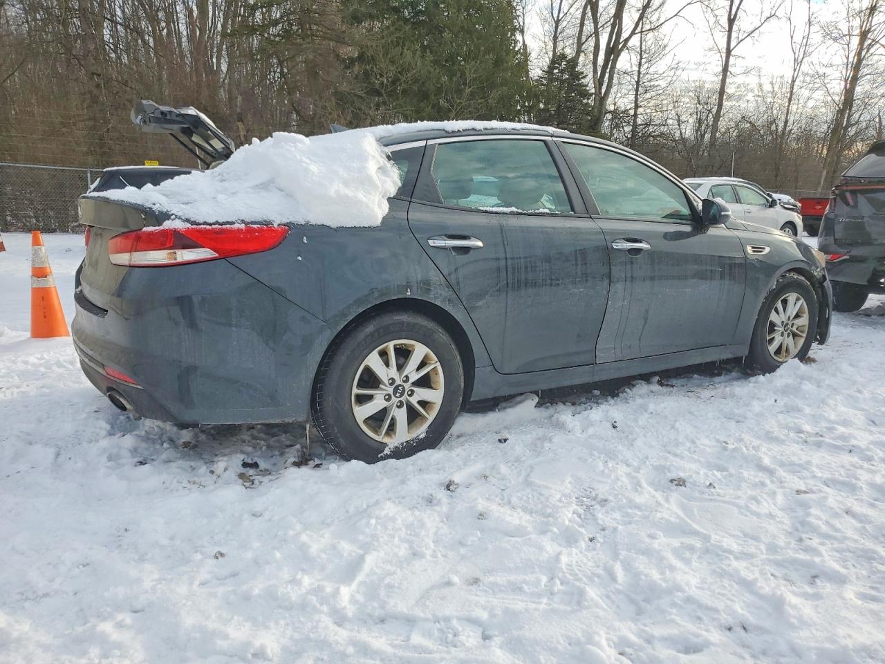 2016 KIA OPTIMA LX photo 7