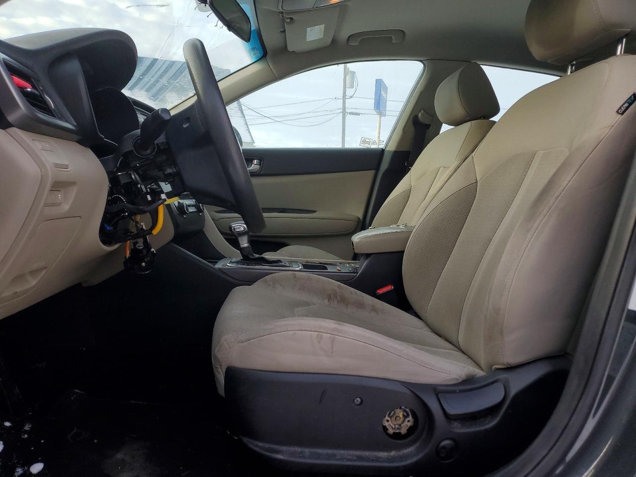 2016 KIA OPTIMA LX photo 19