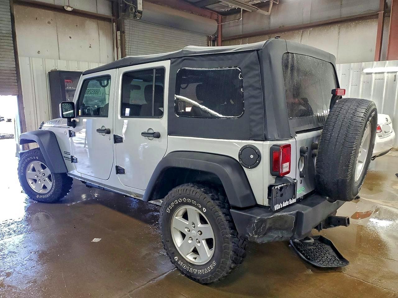 2012 JEEP WRANGLER UNLIMITED SPORT photo 3