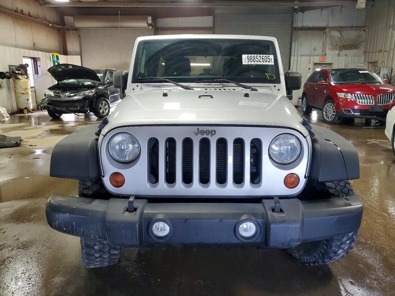 2012 JEEP WRANGLER UNLIMITED SPORT photo 9