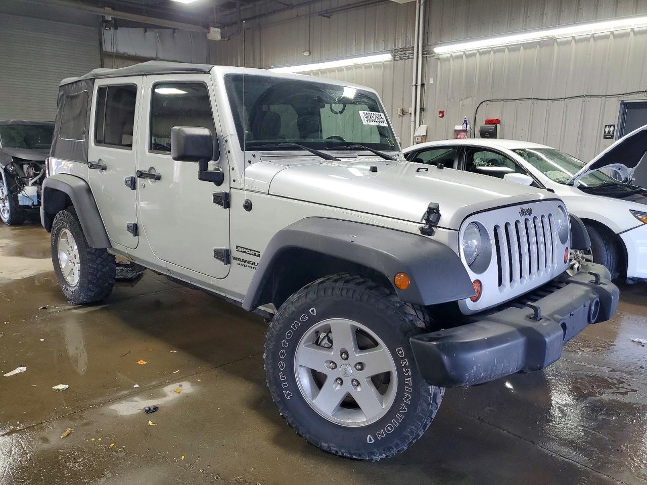 2012 JEEP WRANGLER UNLIMITED SPORT photo 7