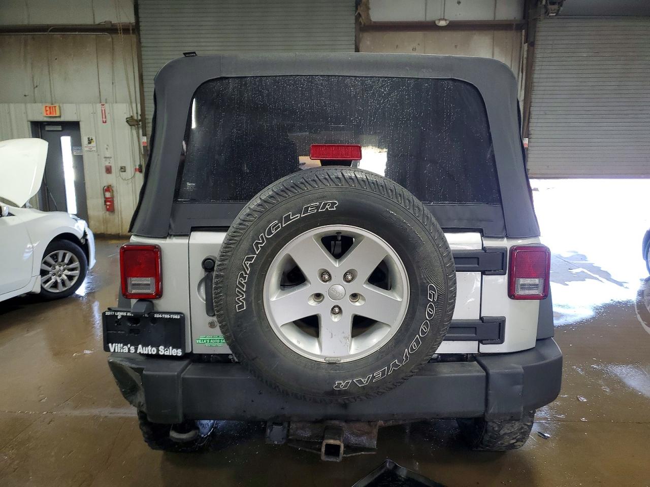 2012 JEEP WRANGLER UNLIMITED SPORT photo 11